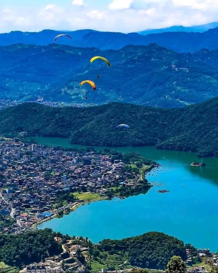 Hom'S Homestay & Farmstay Sarangkot โพคารา ภายนอก รูปภาพ