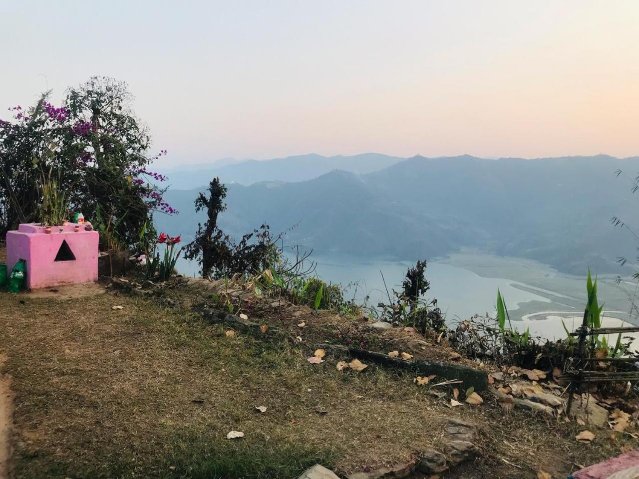 Hom'S Homestay & Farmstay Sarangkot โพคารา ภายนอก รูปภาพ